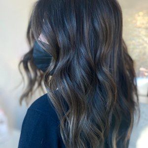 Meet your Posher, Christine